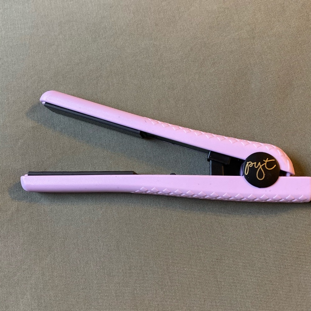 PRYT Ceramic Styler